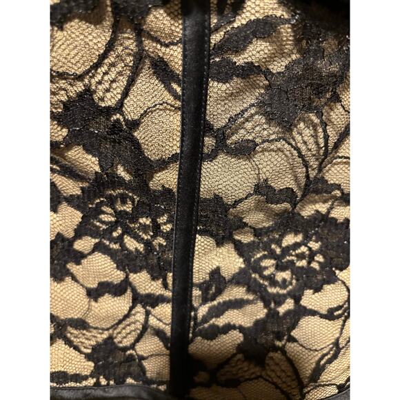 Cache Black Lace Floral Overlay Nude Mesh V Neck Halter Rhinestone Buckle Sz L - Picture 4 of 7